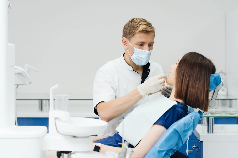 dentist near erindale